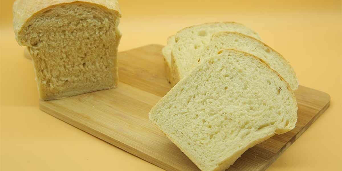 Ev yapımı tost ekmeği